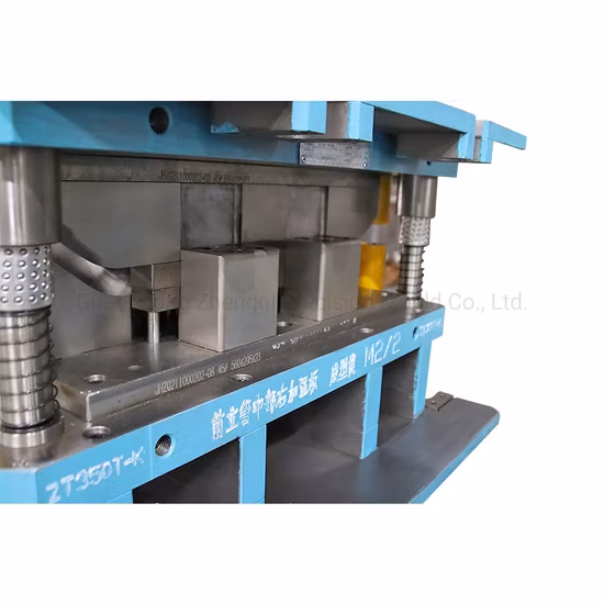 Die-Cast Aluminum Outdoor LED Floodlights High Quality LED Floodlight 200W 31000 Lumen 6500K Ik09 Waterproof IP66 Floodlight 220V 50/60Hz 7 Years Warranty